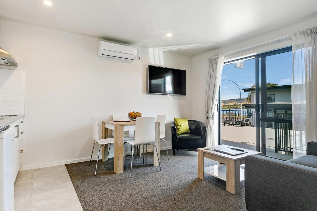 Acacia Lake View Motel Taupo Zewnętrze zdjęcie